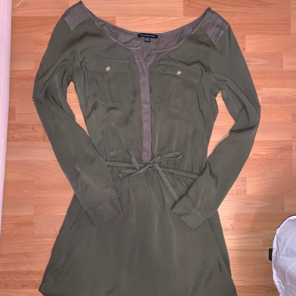 American Eagle Green Long-Sleeve Casual Dress